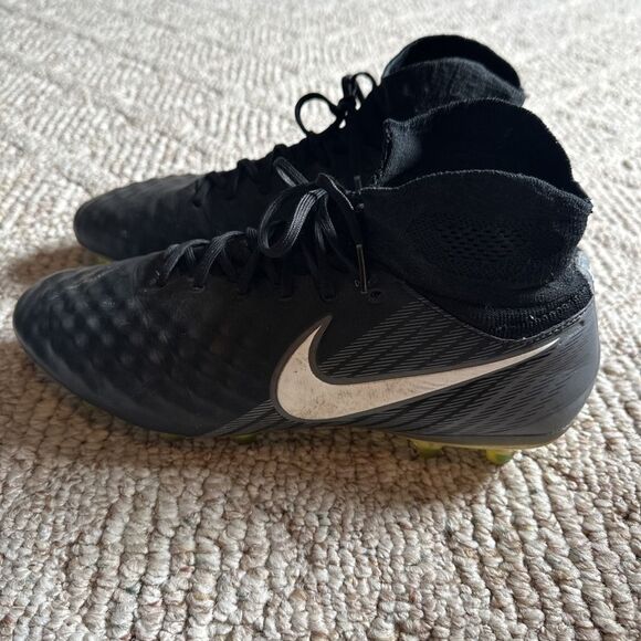 Mens Nike Magista Size 9.5 Soccer Cleats Football USED - Picture 2 of 6